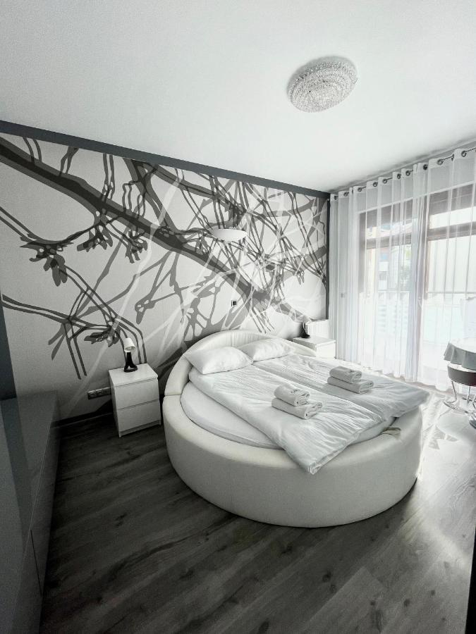 Pina Colada - Neptun Park By Oneapartments غدانسك المظهر الخارجي الصورة